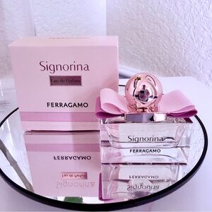 Signorina By Salvatore Ferragamo Eau De Parfum Spray 3.4oz